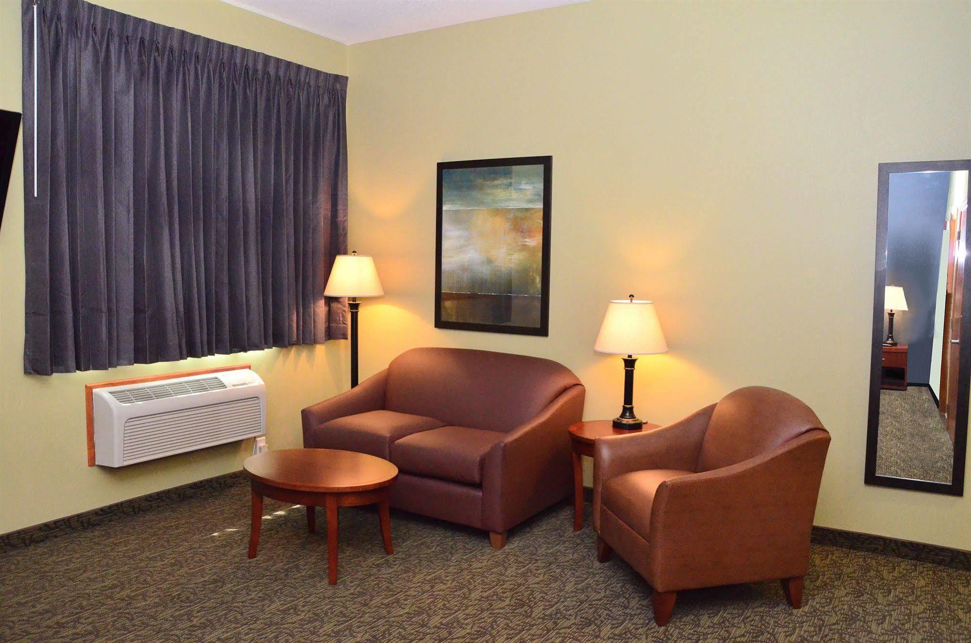 Cobblestone Inn & Suites - Newton Bagian luar foto